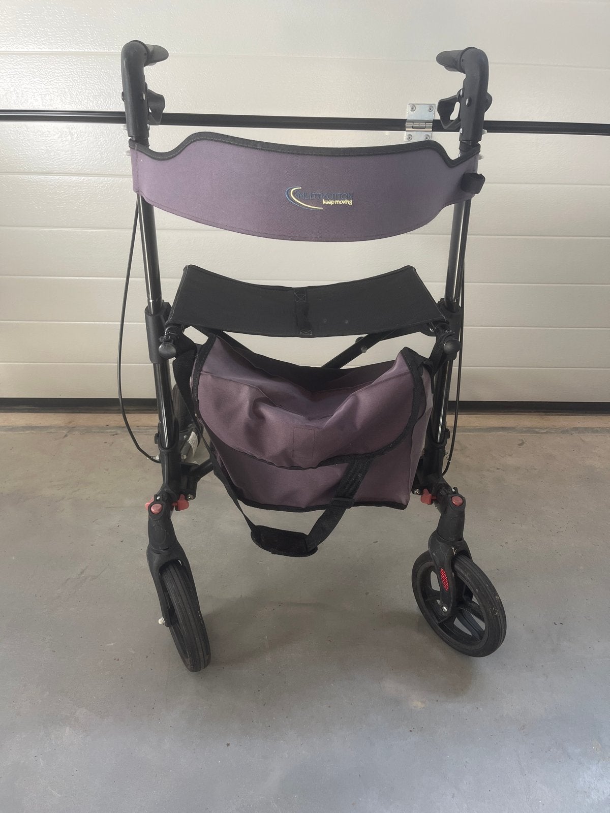 Rollator met boodschappen tas, Ophalen of Verzenden, Opvouwbaar, Gebruikt