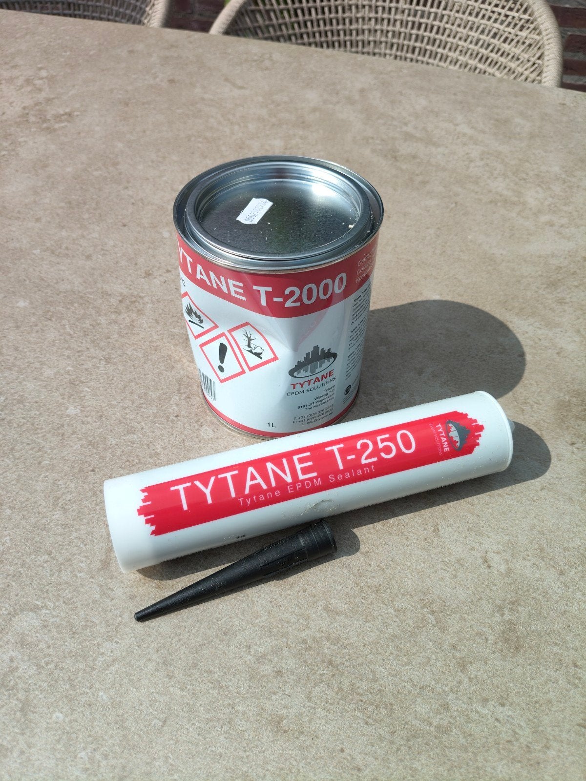 EPDM lijm en kit - Nieuw en onaangebroken, Ophalen of Verzenden