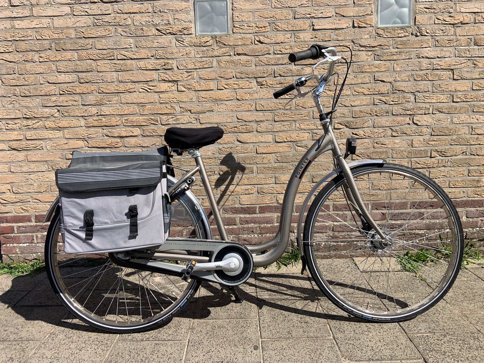 Damesfiets met lage instap, Ophalen, Zo goed als nieuw, Overige merken