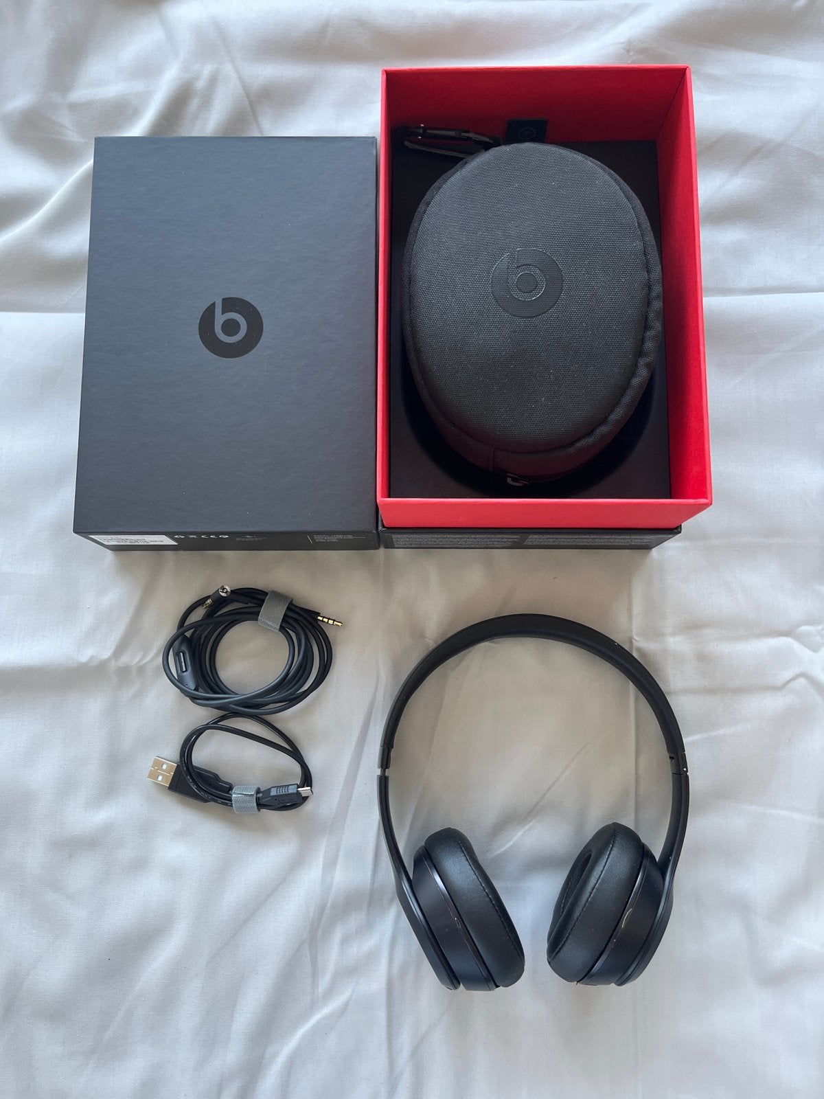 Beats Solo 3 koptelefoon - Zwart met lichte gebruikssporen, Audio, Tv en Foto, Koptelefoons, Gebruikt, Bluetooth, Beats, On-ear