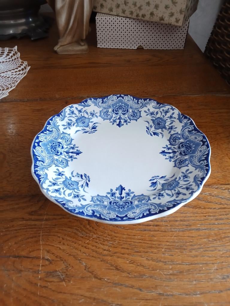 presenteerschaaltje op voetje B.F.K. Dordrecht, Ophalen of Verzenden