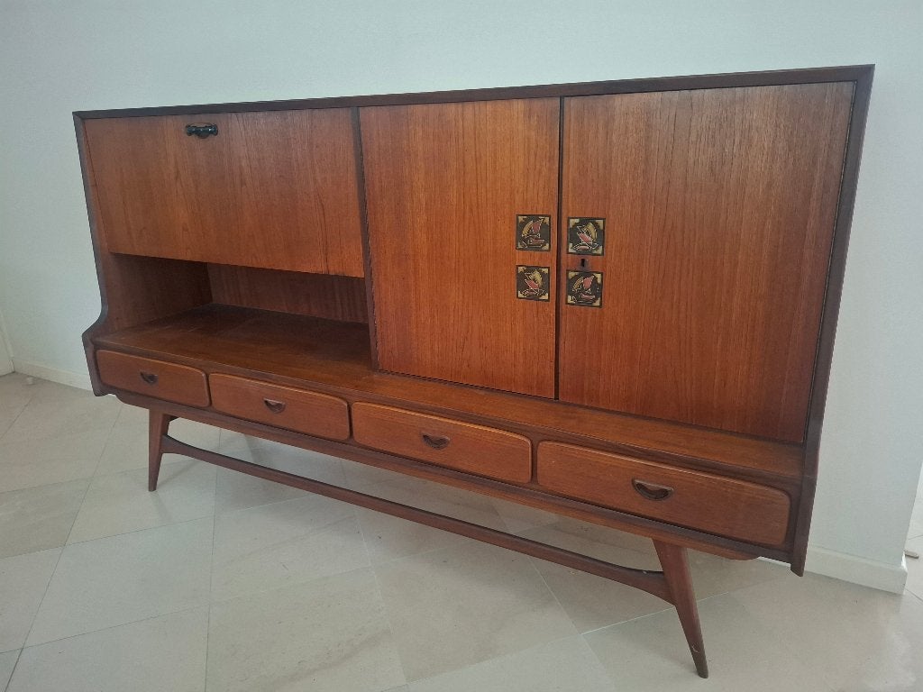 Prachtige vintage dressoir louis van teeffelen webe 60s, Antiek en Kunst, Antiek | Meubels | Kasten, Ophalen