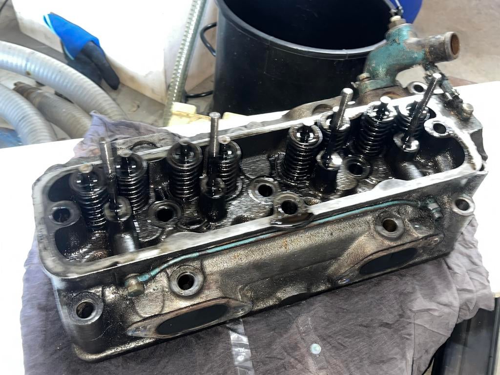 Mercedes OM636 cilinderkop, Ophalen, Gebruikt, Motor en Techniek