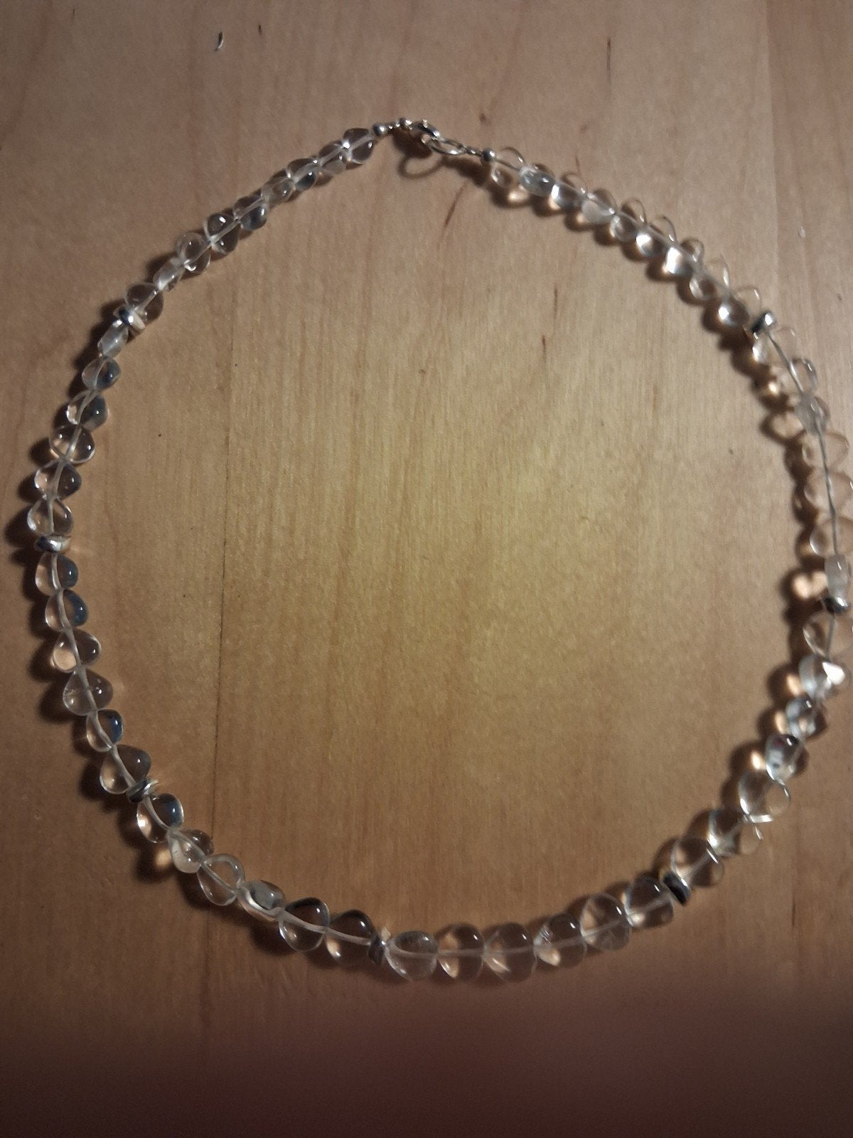 Bergkristal ketting met zilverkleurige tussenschakels, Sieraden, Tassen en Uiterlijk, Kettingen, Verzenden, Nieuw, Wit, Steen of Mineraal