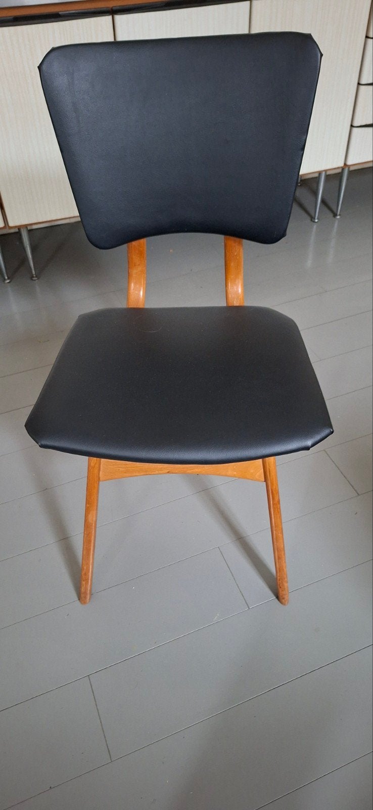 3 Vintage midcentury eetkamerstoelen, Huis en Inrichting, Stoelen, Ophalen, Gebruikt, Zwart, Hout