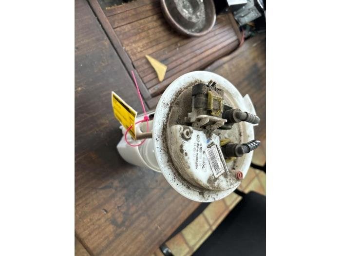 Benzinepomp van een Fiat 500L, Gebruikt, -, -, Fiat