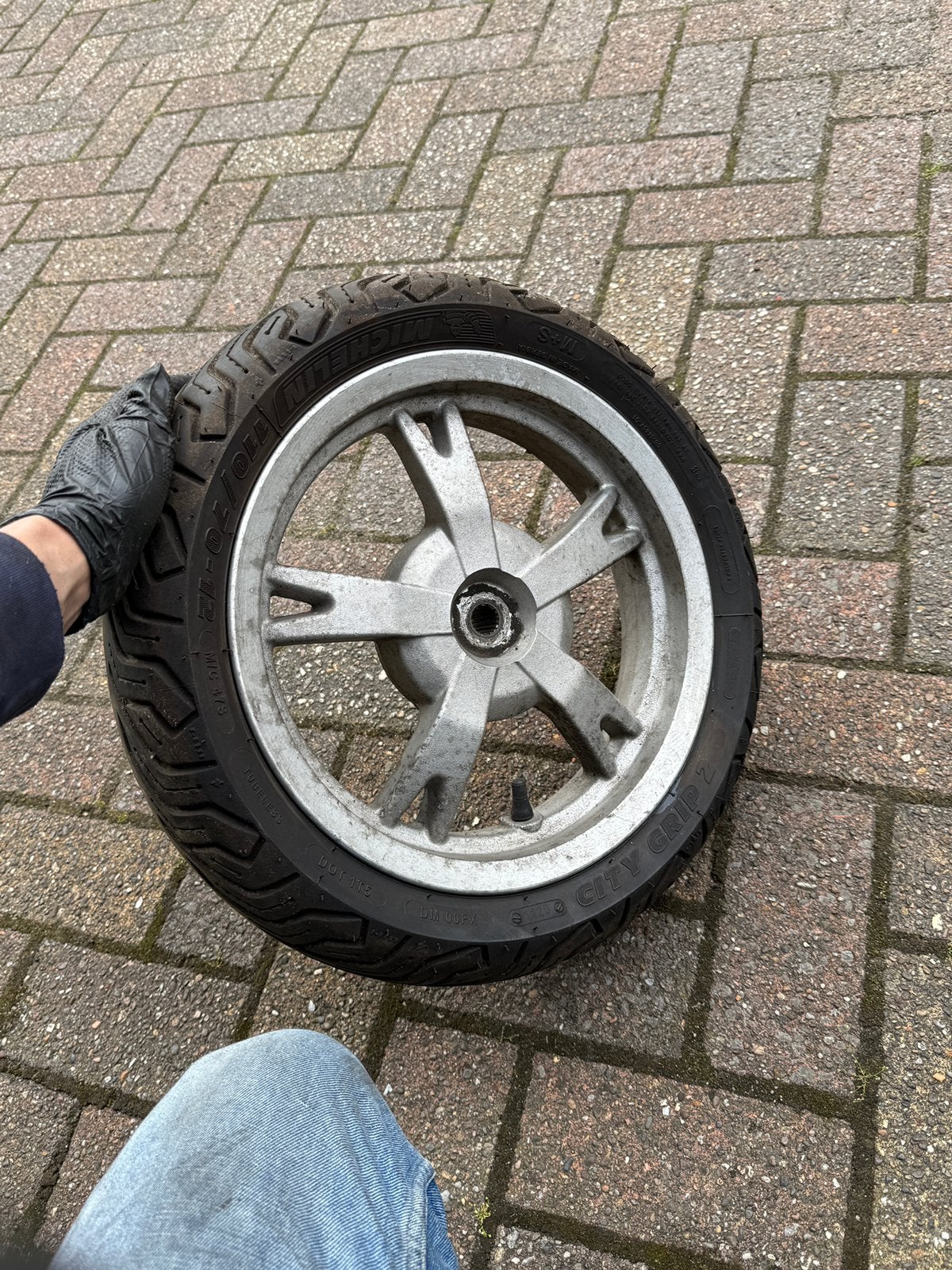 Peugeot Kisbee onderdelen - Achtervelg met band, Ophalen of Verzenden, Zo goed als nieuw, Overige typen