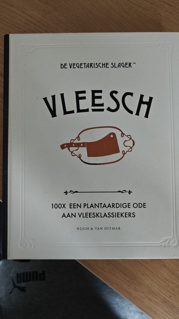 Boek De Vegetarische Slager Vleesch, Ophalen of Verzenden, Zo goed als nieuw