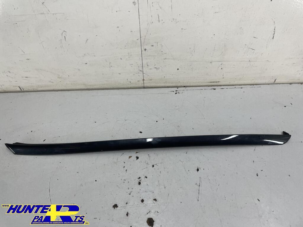 Raamrubber voorruit L grijs Volvo XC60 I ('08->) 30784797, Gebruikt, Ophalen of Verzenden, Volvo