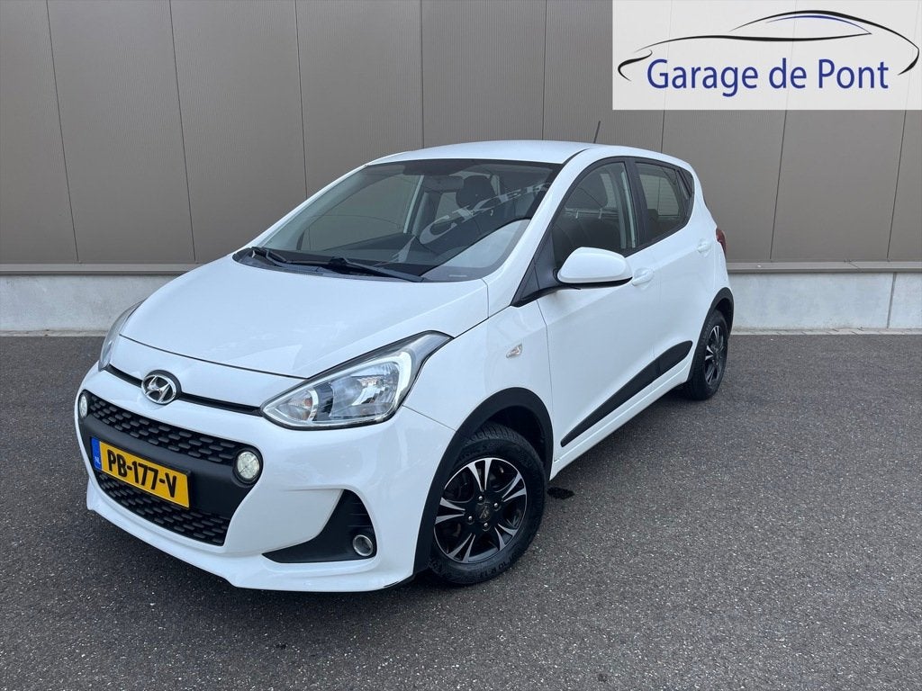 Hyundai I10 1.0i Go! climate, cruise, carplay! NIEUWSTAAT, Stof, Gebruikt, 4 stoelen, Wit