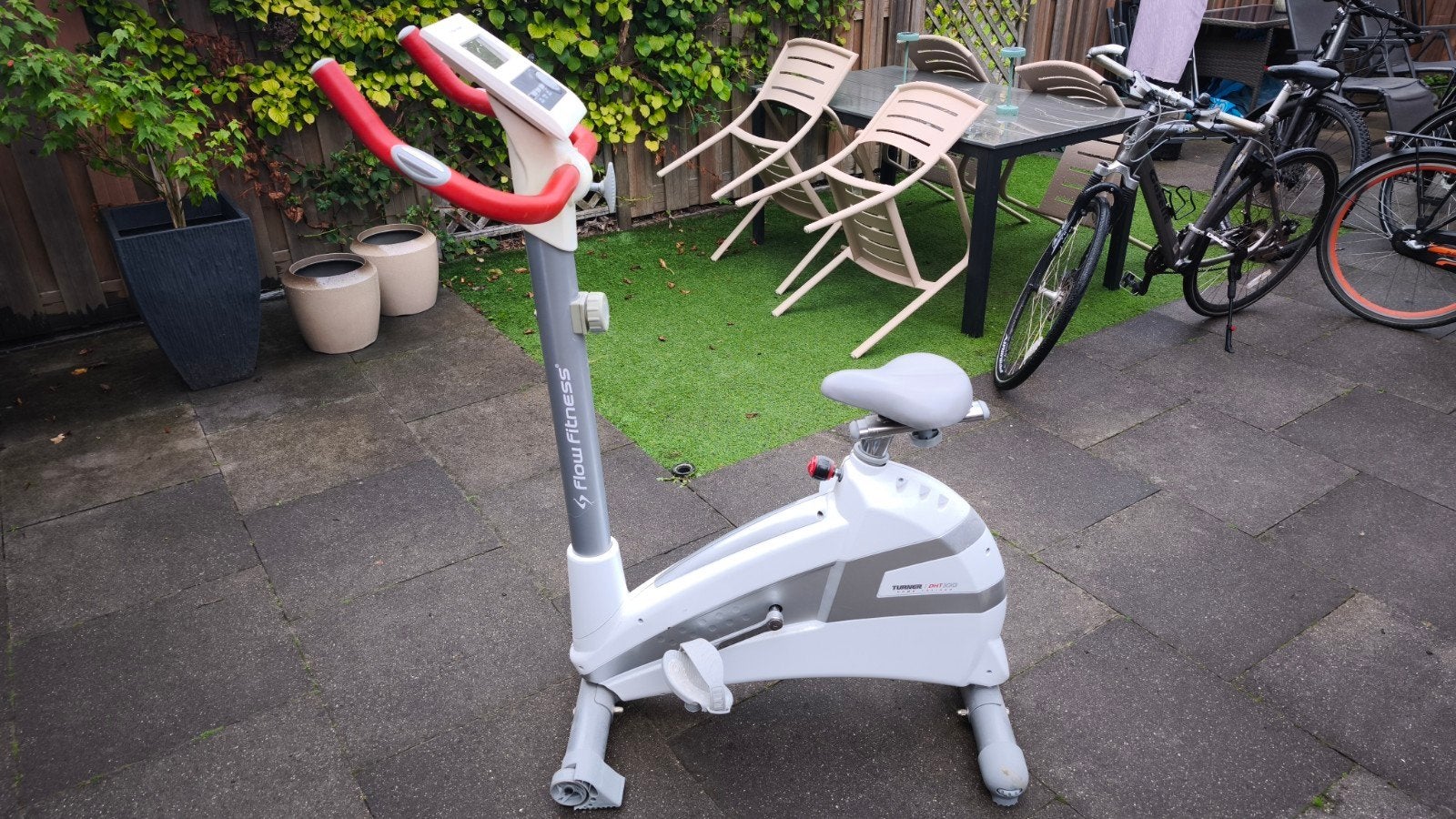 Flow Fitness Turner DHT100 Hometrainer, Ophalen, Gebruikt, Metaal, Benen