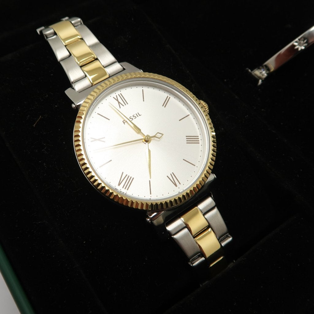 Fossil ES5249SET Geschenkset | Nieuw in Doos, Fossil, Nieuw, Support@fossil.com, 901 S. Central Expressway
Richardson, TX 75080
United States