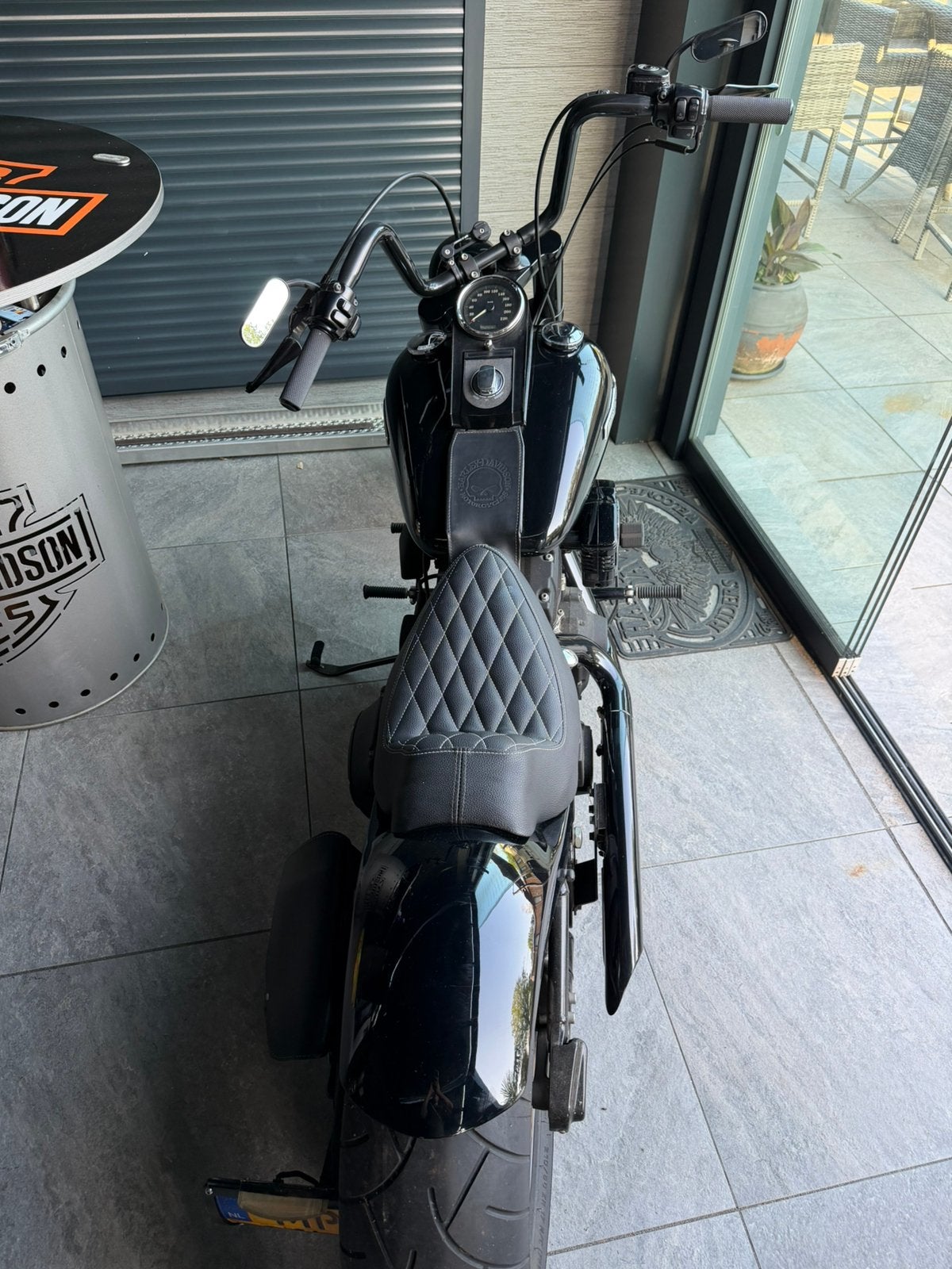 Harley Davidson Night train custom, Motoren, 2 cilinders, Occasion, 1449 cc, Particulier