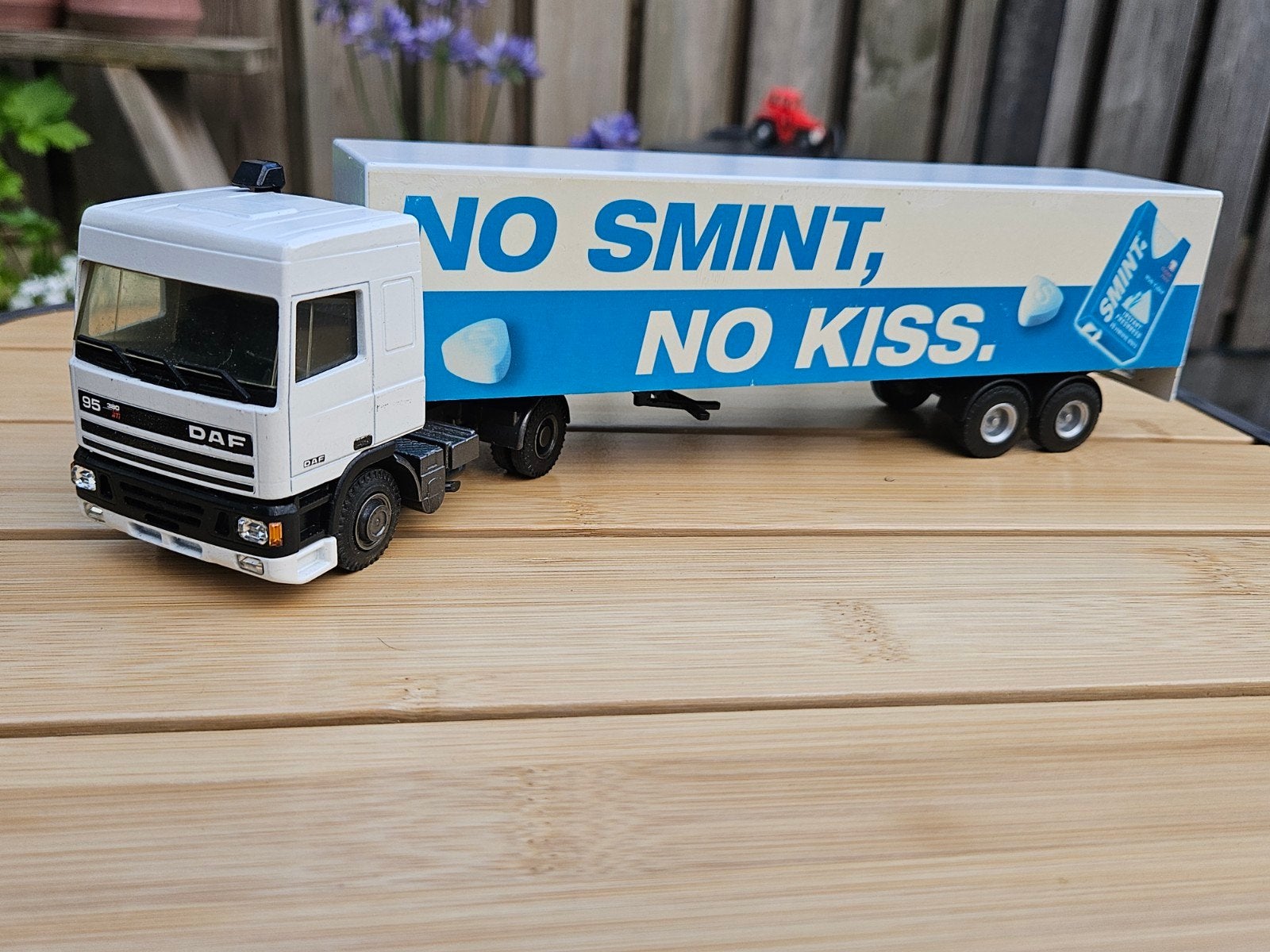 Lioncar Daf 95 Smint trailer 1:50, Ophalen of Verzenden, Zo goed als nieuw, Bus of Vrachtwagen, Lion Toys