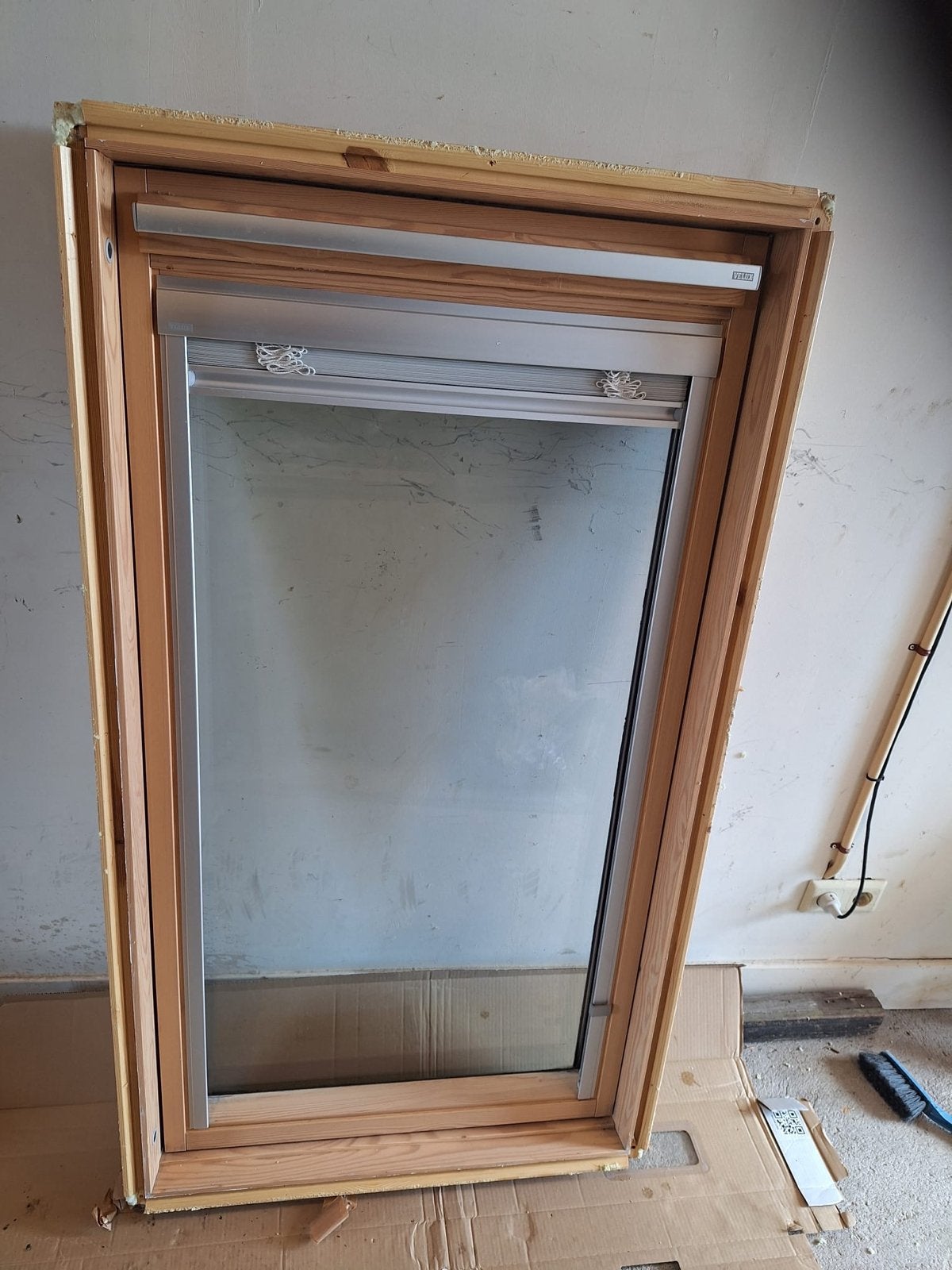 Velux GGL M08 78x140 Dakraam met jaloezie, Doe-het-zelf en Verbouw, Glas en Ramen, Gebruikt, Minder dan 80 cm, 120 tot 160 cm