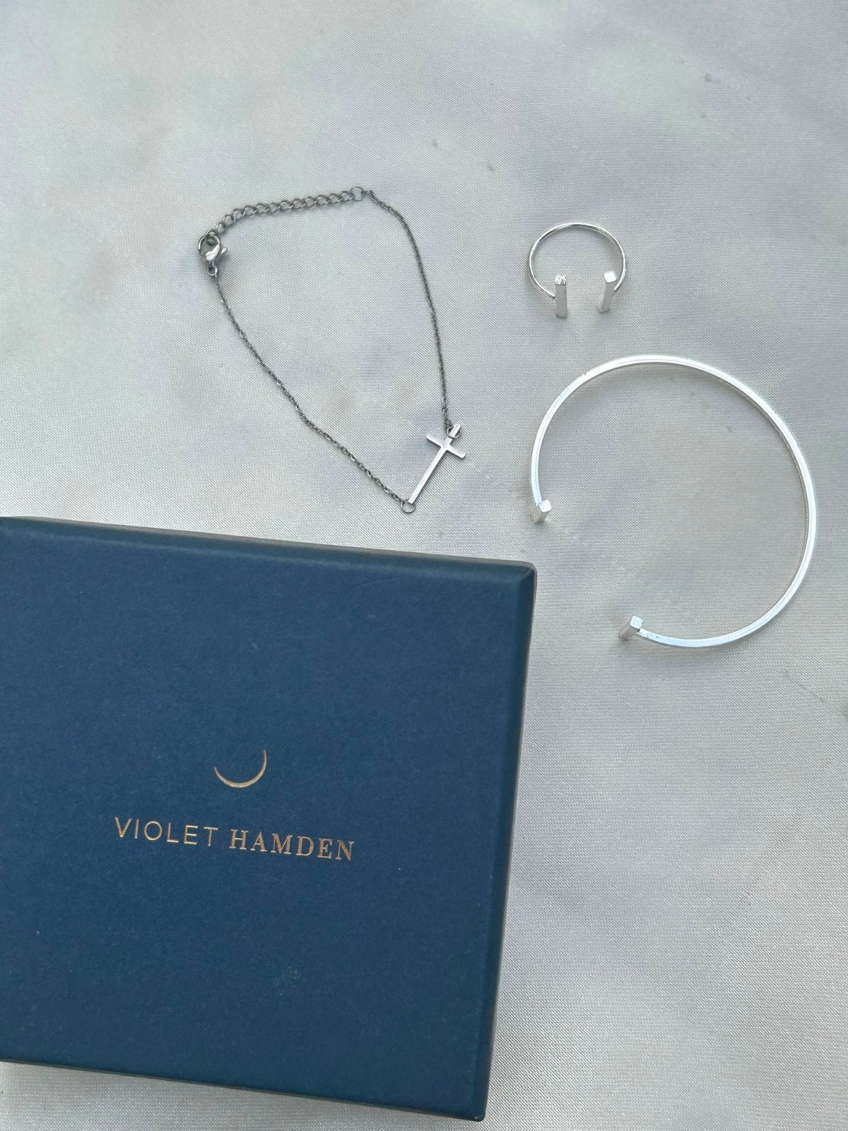 Violet Hamden sieradenset: armband, ring en bangle, Ophalen of Verzenden, Zo goed als nieuw, Zilver, Staal