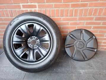 Gezocht: 18 inch velgen+banden Model Y, Ophalen, Nieuw