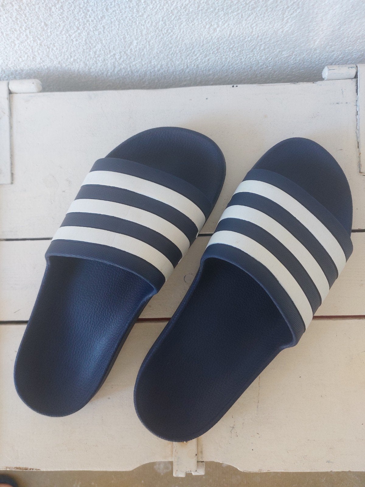 Adidas Adilette slippers - Blauw/Wit - Maat 40, Kleding | Heren, Slippers, Blauw, Ophalen of Verzenden, Zo goed als nieuw