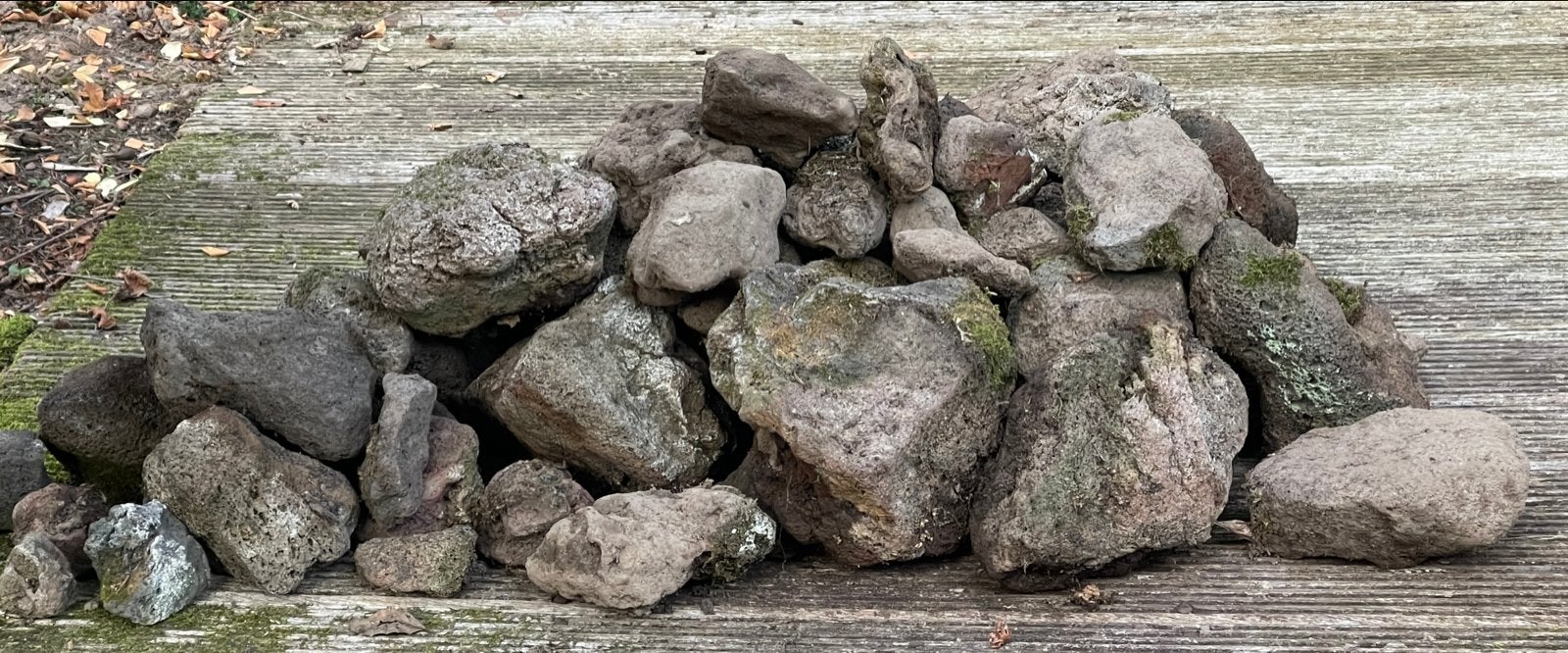 Gratis op te halen: lavastenen voor tuin of vijver, Tuin en Terras, Ophalen, Gebruikt, Kei, Lava