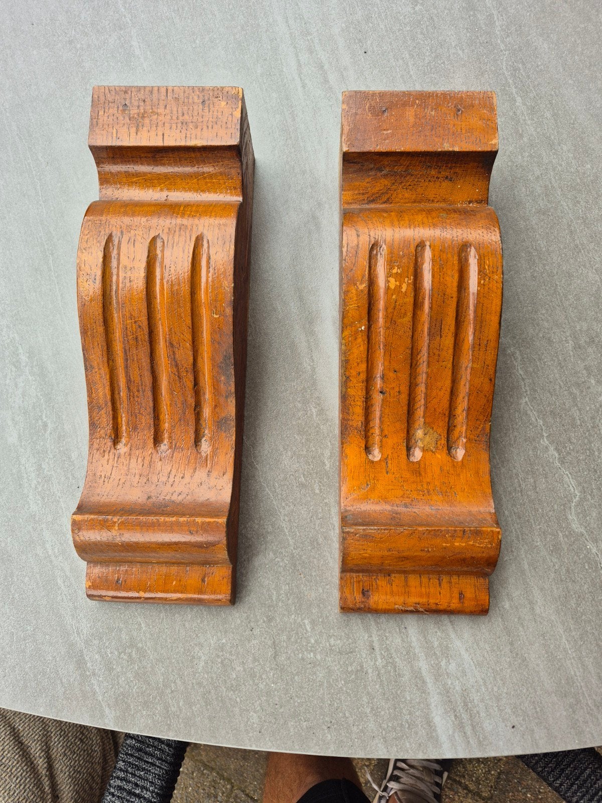 Set van 2 houten decoratieve consoles/steunen, Ophalen