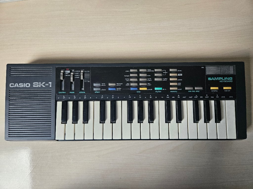 Casio SK-1 Keyboard | De sampling topper uit de jaren 80, Ophalen of Verzenden, Gebruikt, 61 toetsen, Casio