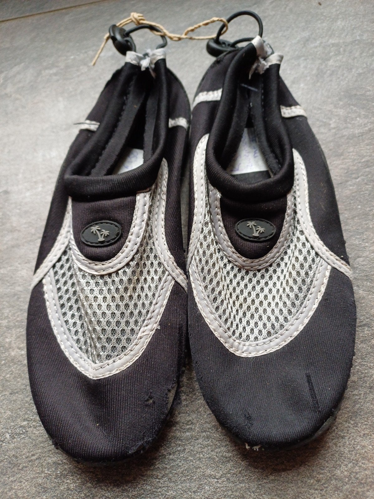 Zwemschoenen mt 35, Watersport en Boten, Ophalen of Verzenden, Gebruikt, Kind, Zeil- of Surfschoenen