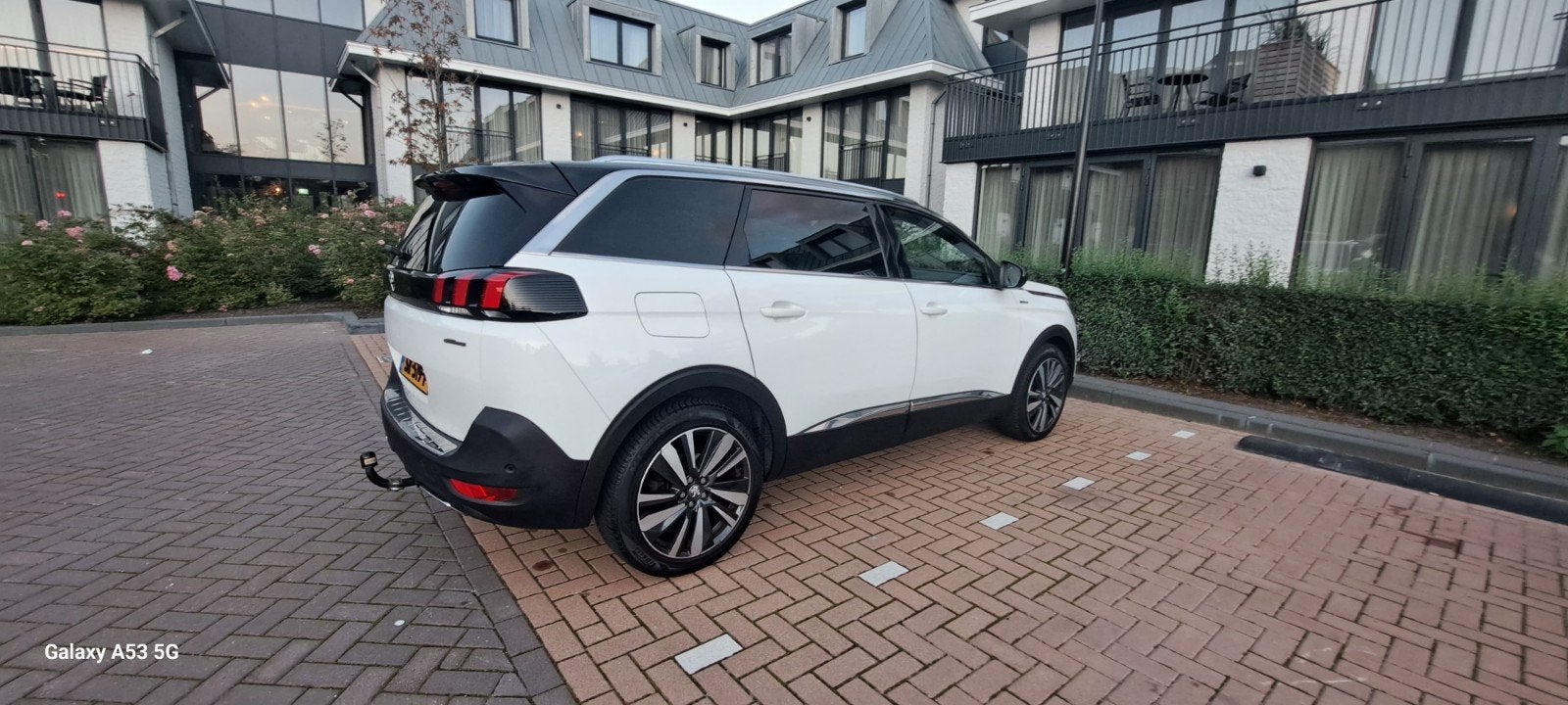 Peugeot 5008 1.2 Puretech 130pk S&S Advanced Grip Control, Voorwielaandrijving, 1199 cc, 1290 kg, 7 stoelen