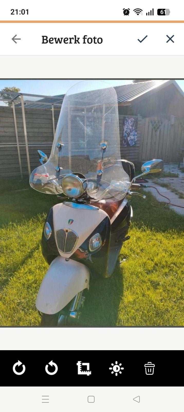 Mooie scooter, LOOPT NIET, voor de handige klusser, Ophalen, Gebruikt, Benzine