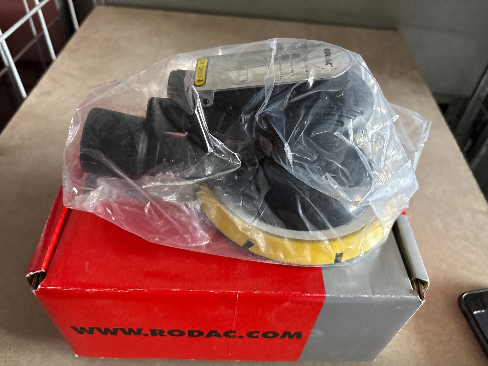 Rodac RC9461S Excentrische schuurmachine 150mm - CV, Doe-het-zelf en Verbouw, Ophalen of Verzenden, Nieuw, Minder dan 600 watt