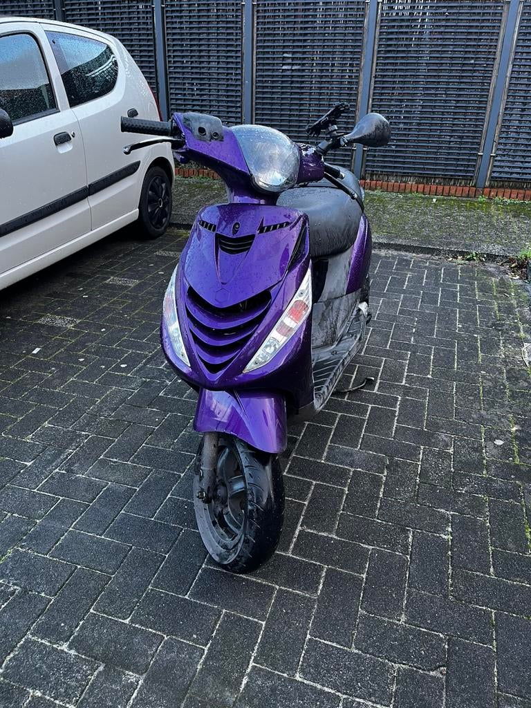 Piaggio zip 4T - 2014 - motorisch goede staat, Ophalen, Maximaal 45 km/u, Zip, Zo goed als nieuw
