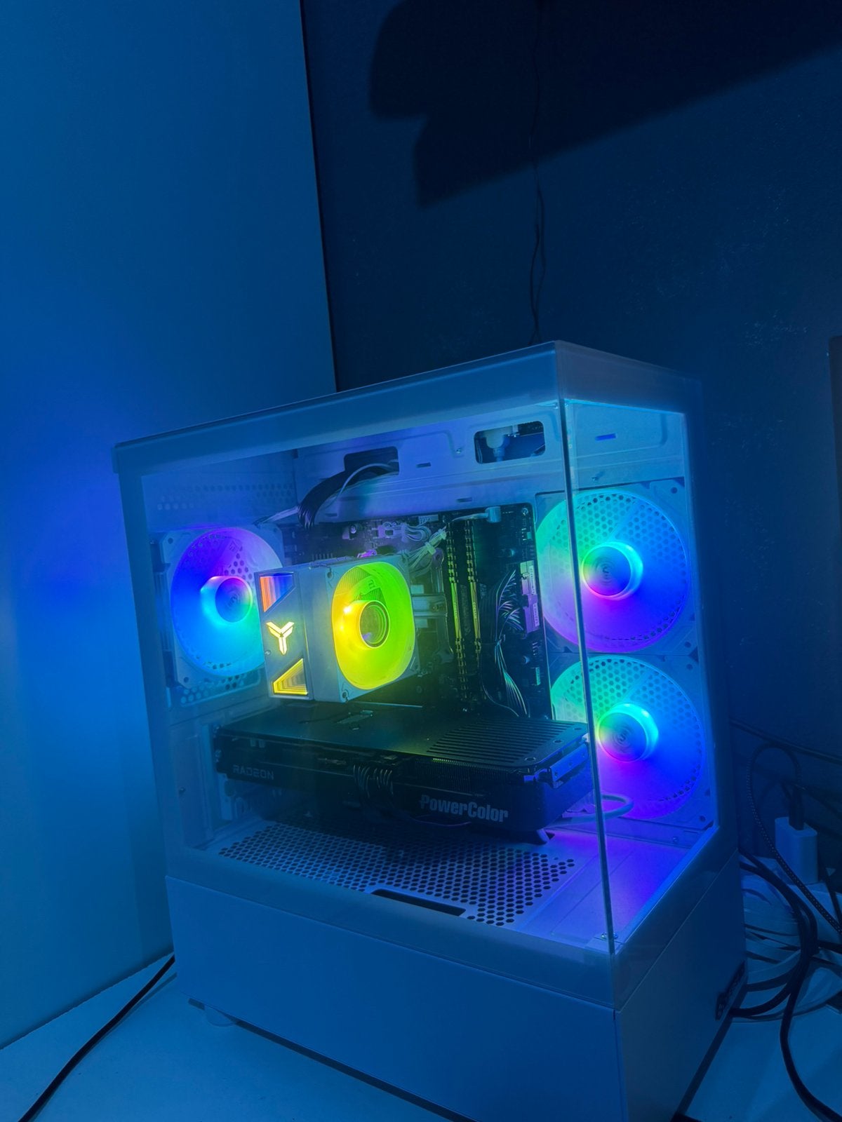 Gaming pc Radeon RX9070/AMD Ryzen 7 5700x
