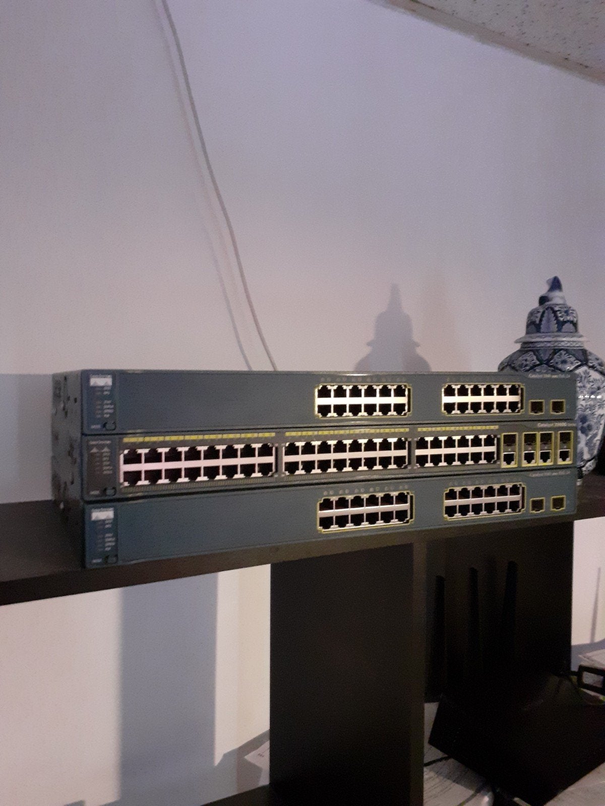 3x Cisco Catalyst Netwerk Switches (2x 3560 PoE, 1x 2960G), Computers en Software, Netwerk switches, Ophalen