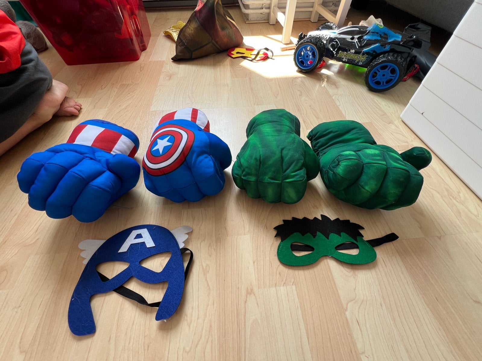 Marvel Verkleed Accessoires: Hulk en Captain America, Ophalen, Gebruikt, Jongen of Meisje