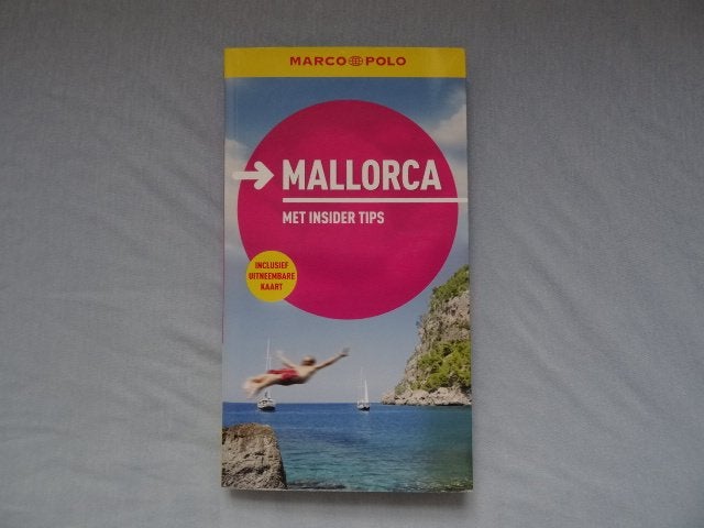 marco polo reisgids Mallorca / met de grote wegenkaart, Europa, Ophalen of Verzenden, Zo goed als nieuw, Reisgids of -boek