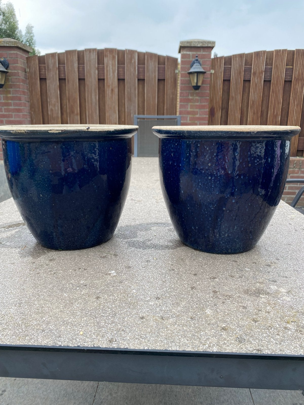 2x Donkerblauwe Bloempotten, Gebruikt, Rond, Binnen, Minder dan 40 cm