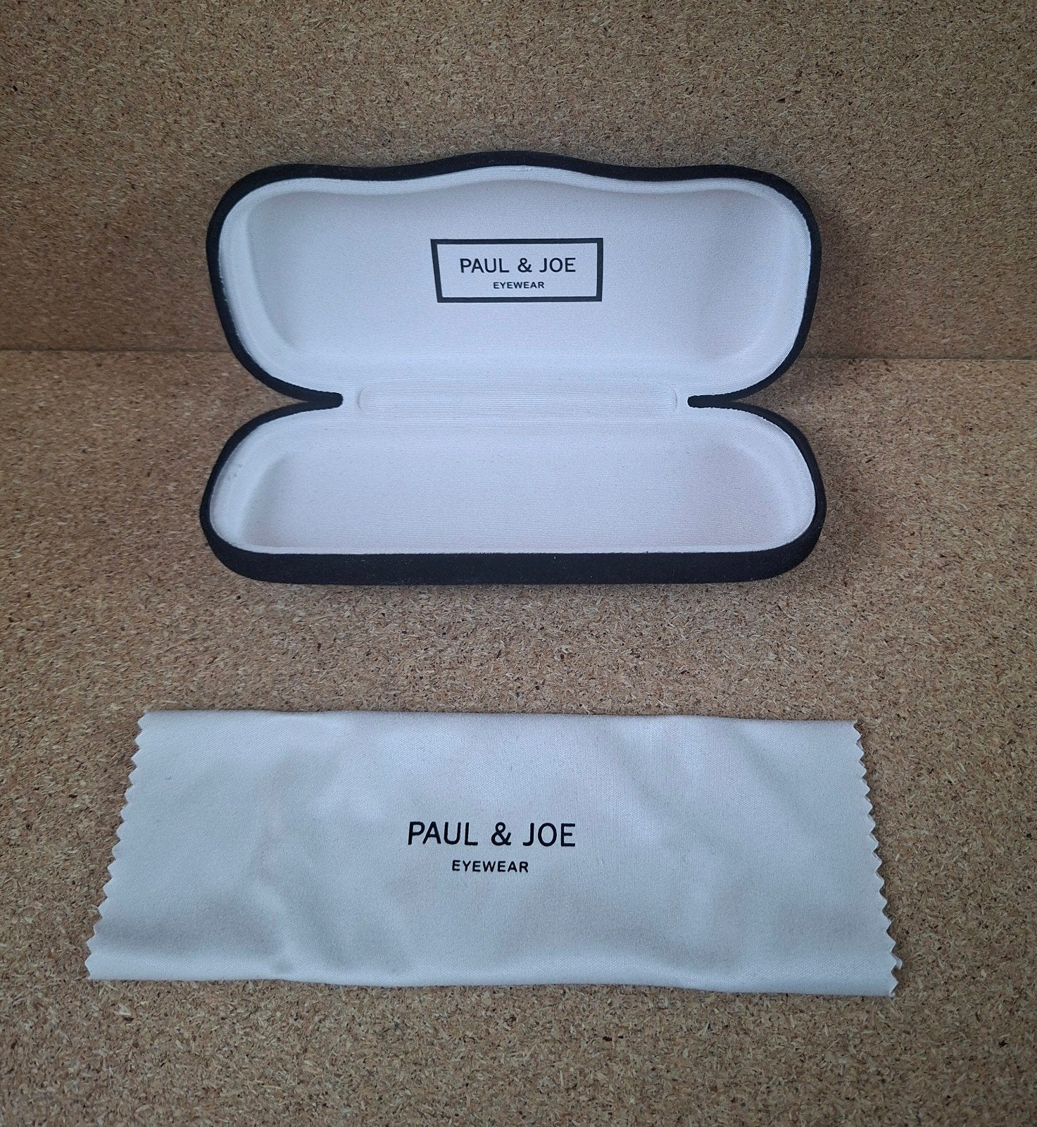 Paul & Joe brillenkoker zwart fluweel ongebruikt origineel, Overige merken, Zwart, Nieuw, Ophalen of Verzenden