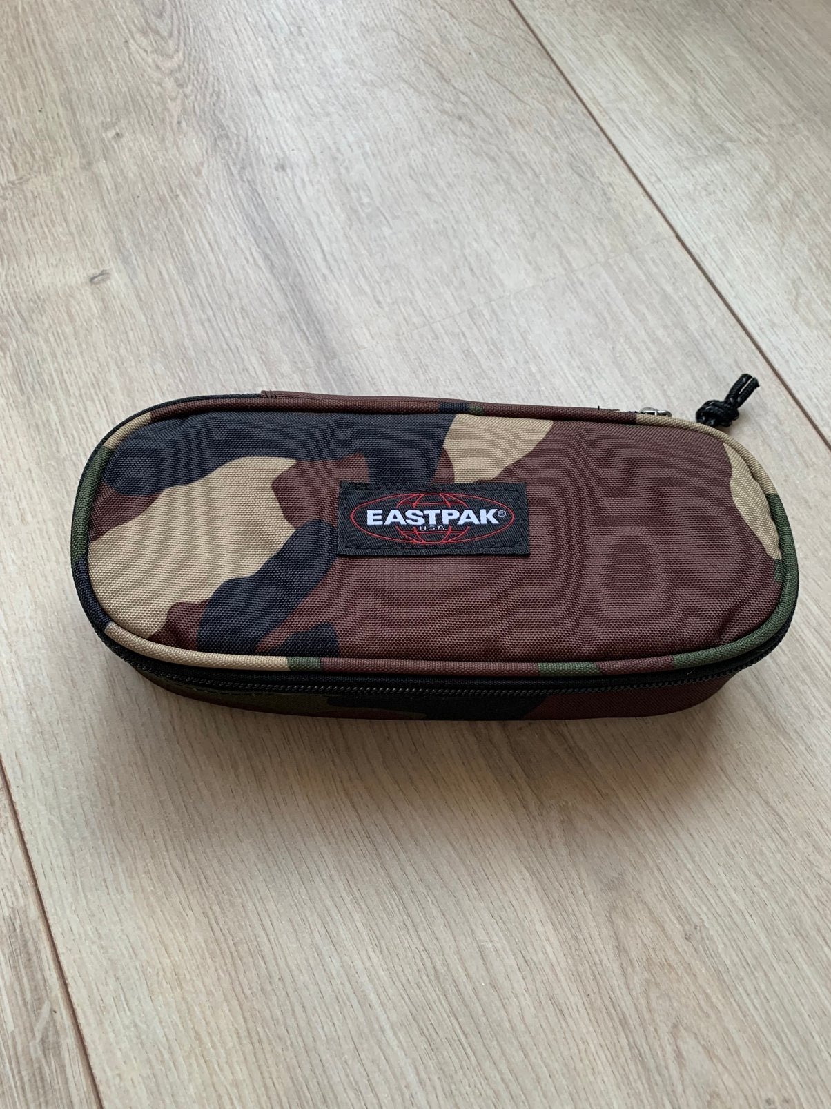 Eastpak Etui leger - nieuw!, Diversen, Ophalen of Verzenden, Nieuw