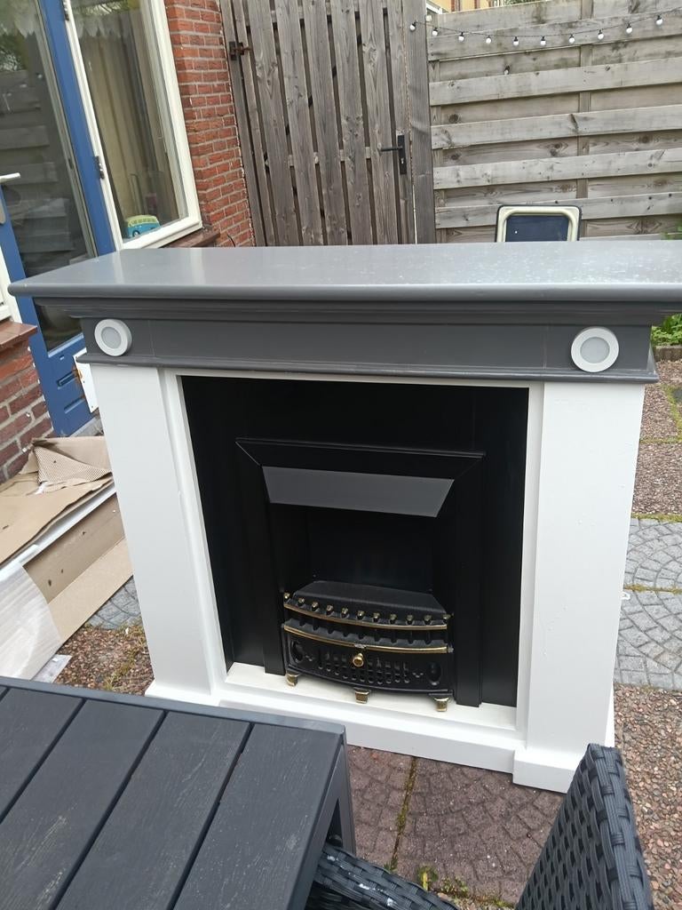 Sfeervolle elektrische haard met schouw, Huis en Inrichting, Haarden, Ophalen