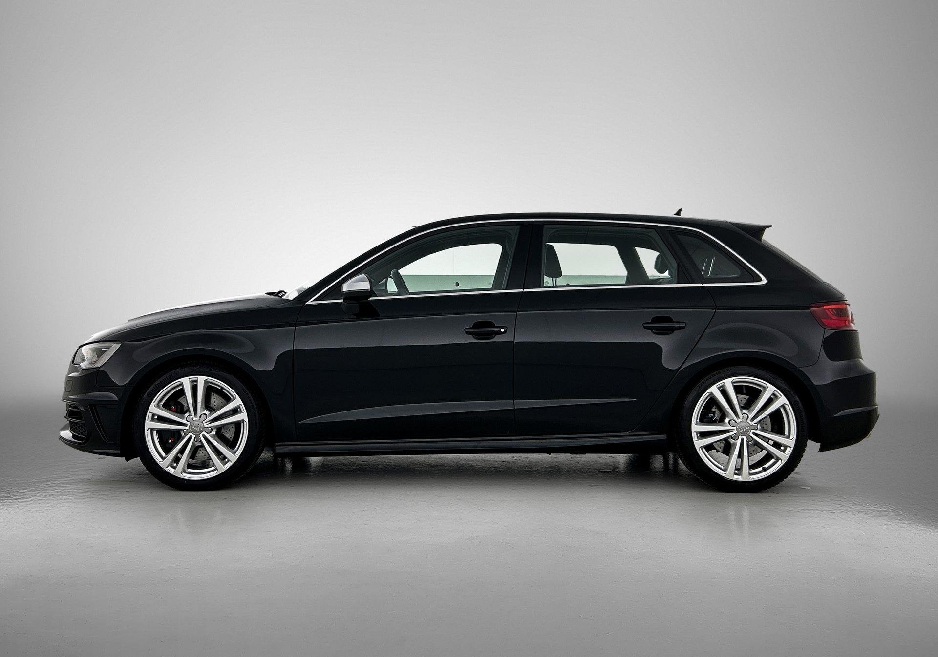 Audi A3 Sportback 2.0 TFSI S3 Quattro Pro Line Plus | S-LINE, Auto's, 12 maanden, Gebruikt, 4 cilinders, Leder en Stof