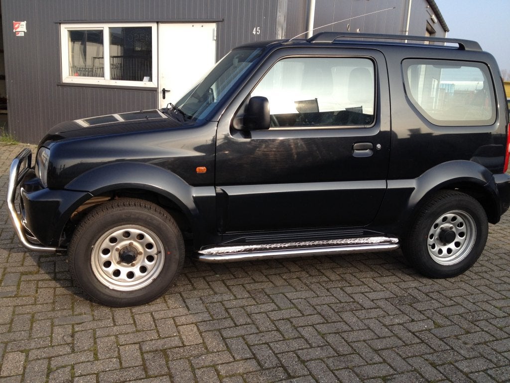 Suzuki Jimny Sidebars met rvs trede, Niet ingevuld, Niet ingevuld, Niet ingevuld