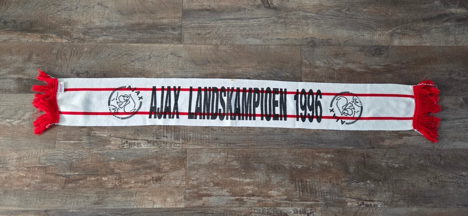 Sjaal Ajax landskampioen 1996, Verzamelen, Sportartikelen en Voetbal, Ophalen of Verzenden, Zo goed als nieuw, Ajax, Vaantje of Sjaal