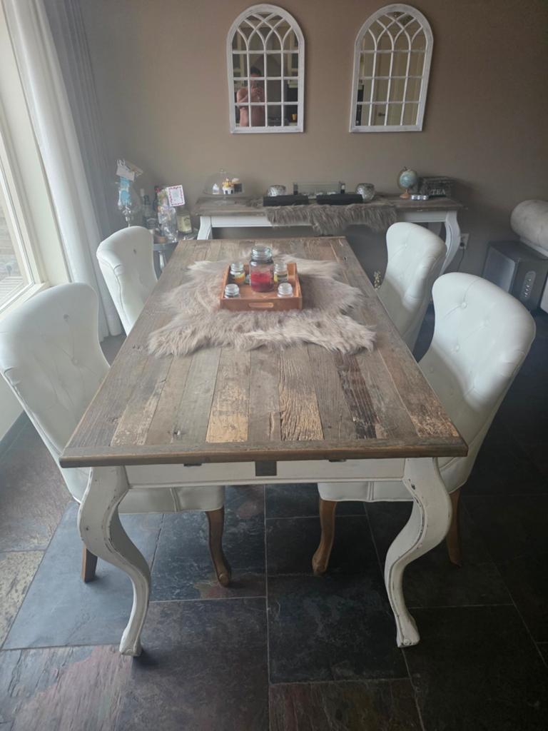 Riviera Maison Eetkamerstoelen Wit Pellini Leder, Huis en Inrichting, Wit, Leer, Ophalen of Verzenden, Zo goed als nieuw