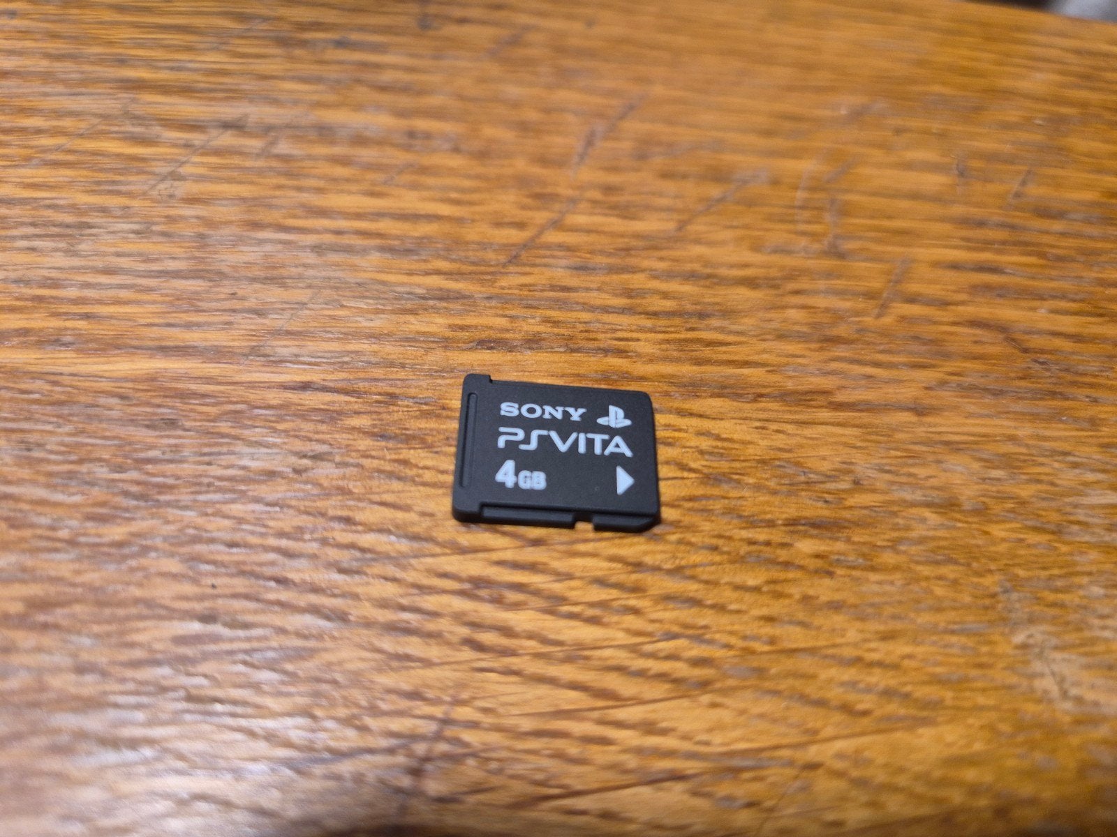 Originele PS Vita 4gb memorycard, Avontuur en Actie, 1 speler, Ophalen of Verzenden, Zo goed als nieuw