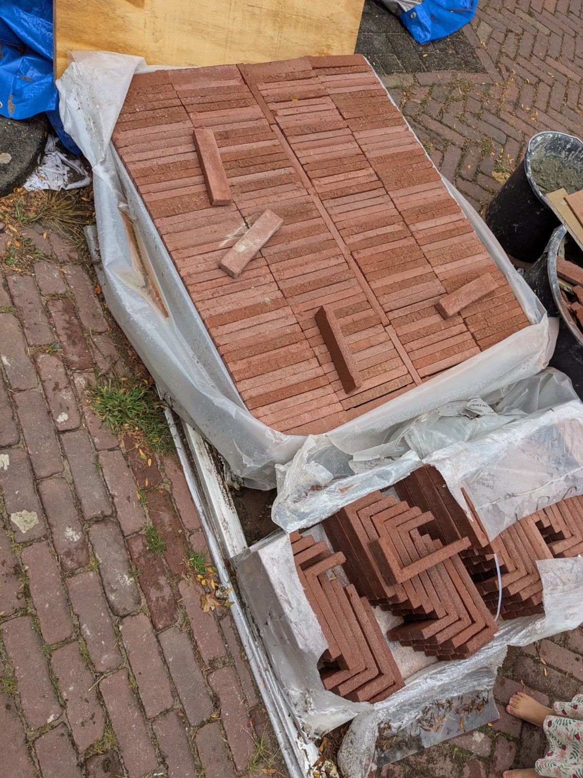 Restpartij steenstrips. Normale en hoekstenen., Doe-het-zelf en Verbouw, Metselstenen, Ophalen, Nieuw, Overige typen