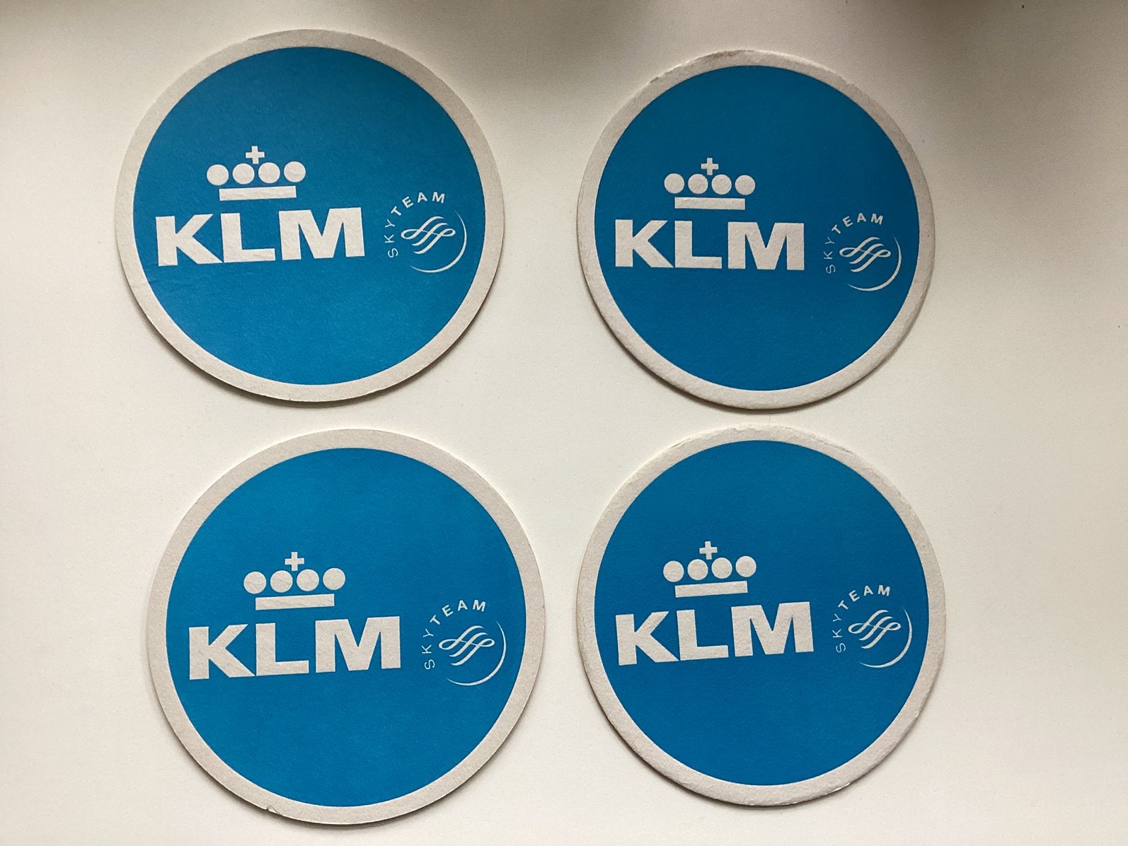 Set van 4 KLM SkyTeam onderzetters- bierviltjes, Ophalen of Verzenden, Nieuw, Overige typen
