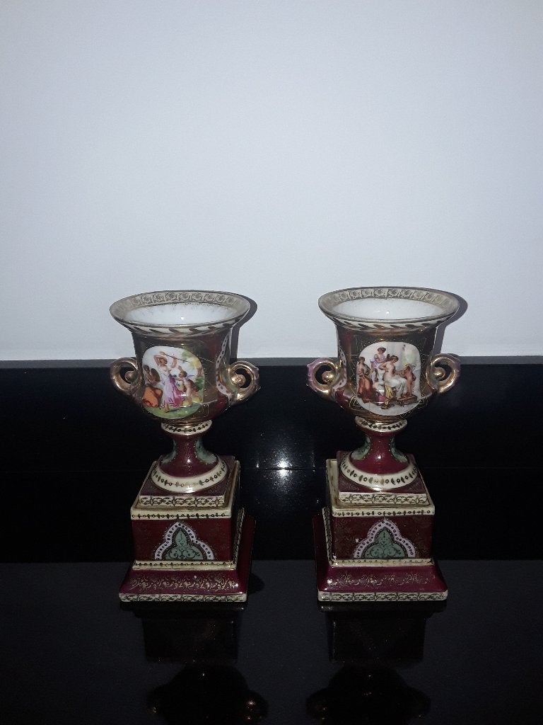 2 Royal Vienna antieke vazen op voet, Antiek en Kunst, Verzenden