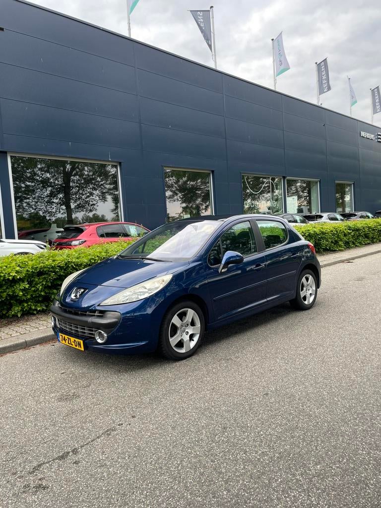 Peugeot 207 1.4 VTI 16V 5DRS €1199, Auto's, Peugeot, Zwart, Origineel Nederlands, Handgeschakeld, 16 km/l