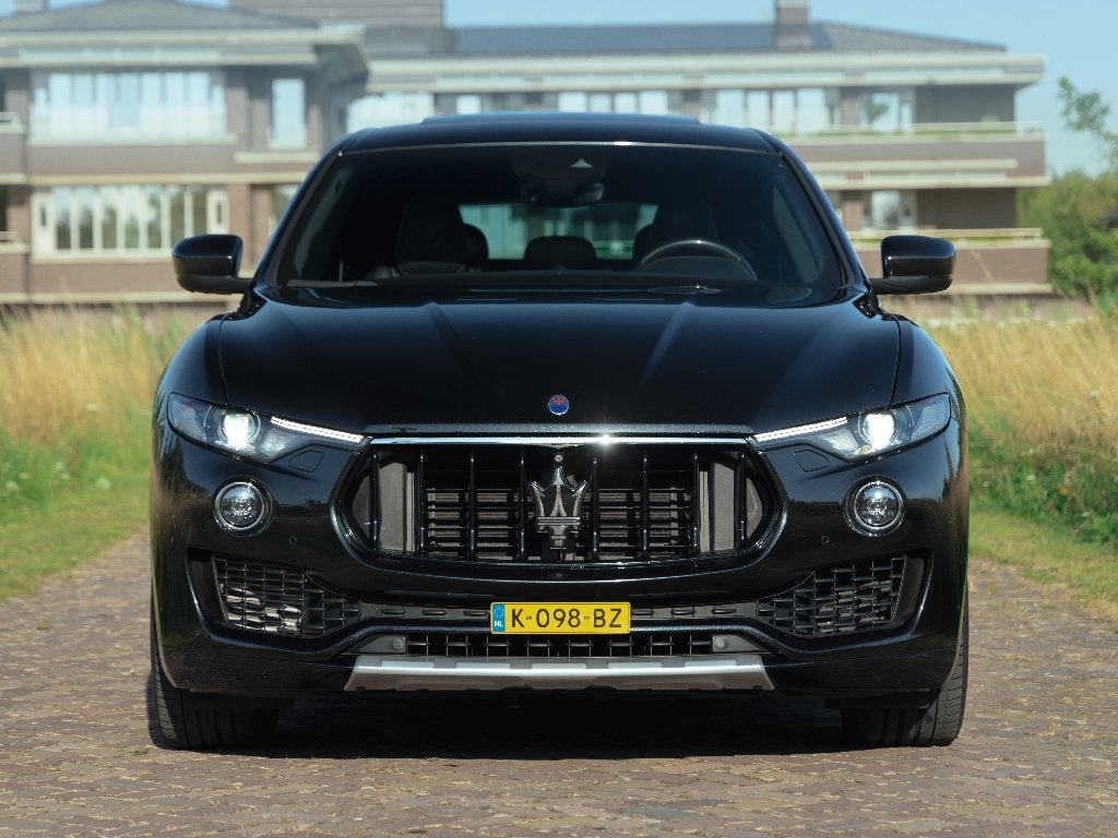 Zeer Nette Maserati Levante S, Automaat, 430 pk, Zwart, Leder
