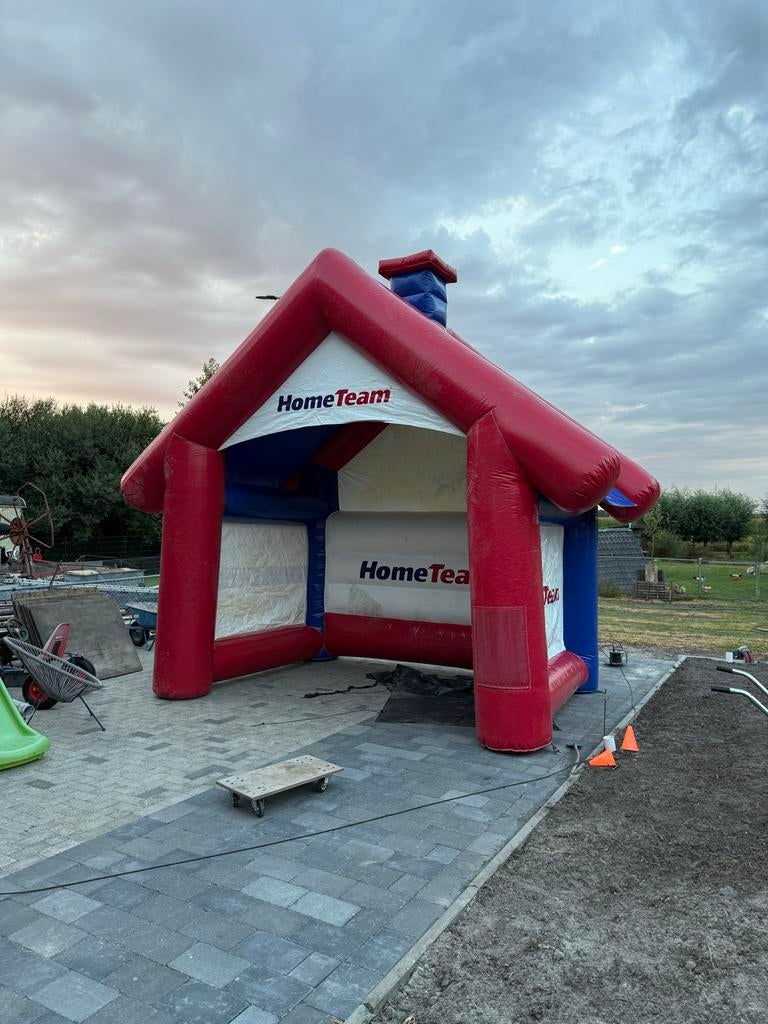 Opblaasbaar Huis - Ideaal voor Evenementen en Feesten, Ophalen, Zo goed als nieuw