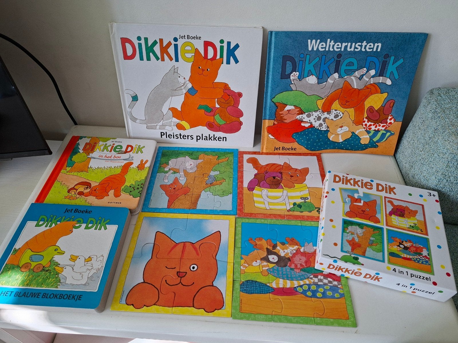 Dikkie Dik pakket,  puzzel 4 in 1, 4 boeken boekjes, Ophalen of Verzenden, 10 tot 50 stukjes